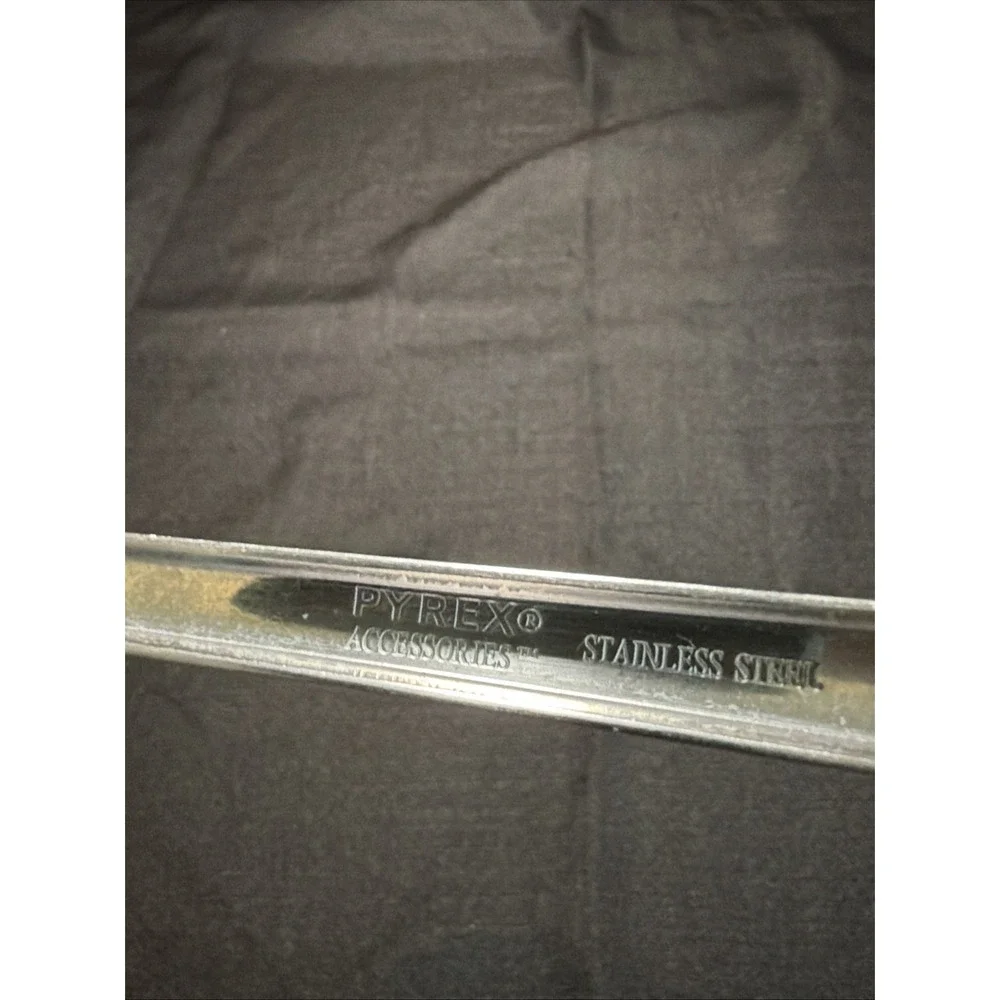 PYREX Accessories Vintage Slotted Spoon, Stainless Steel/Nylon, Black, 13 in